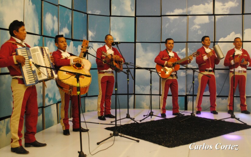 Mariachi2